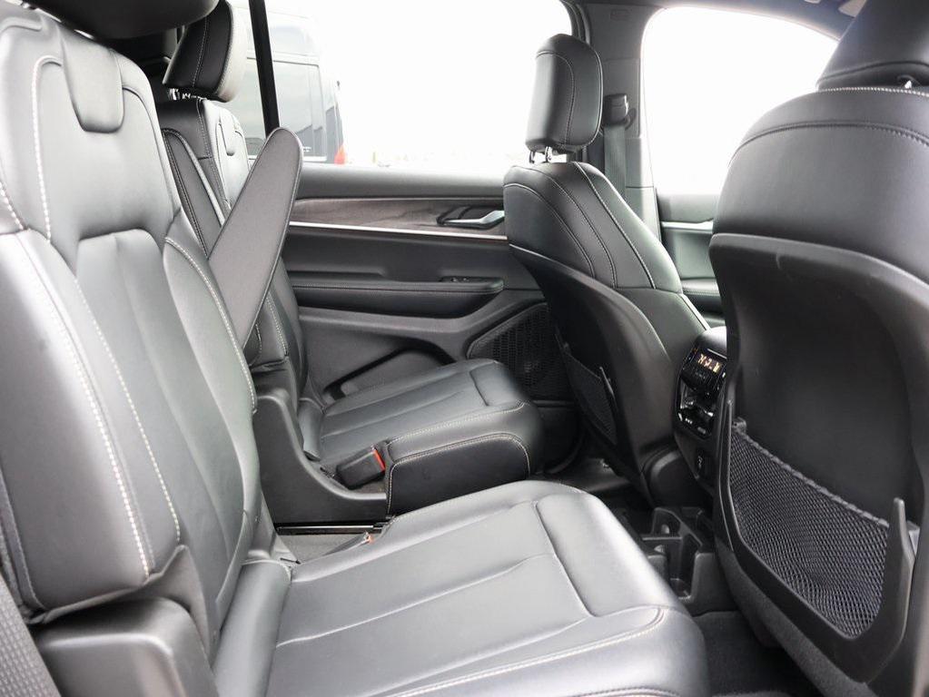 used 2025 Jeep Grand Cherokee L car, priced at $40,580