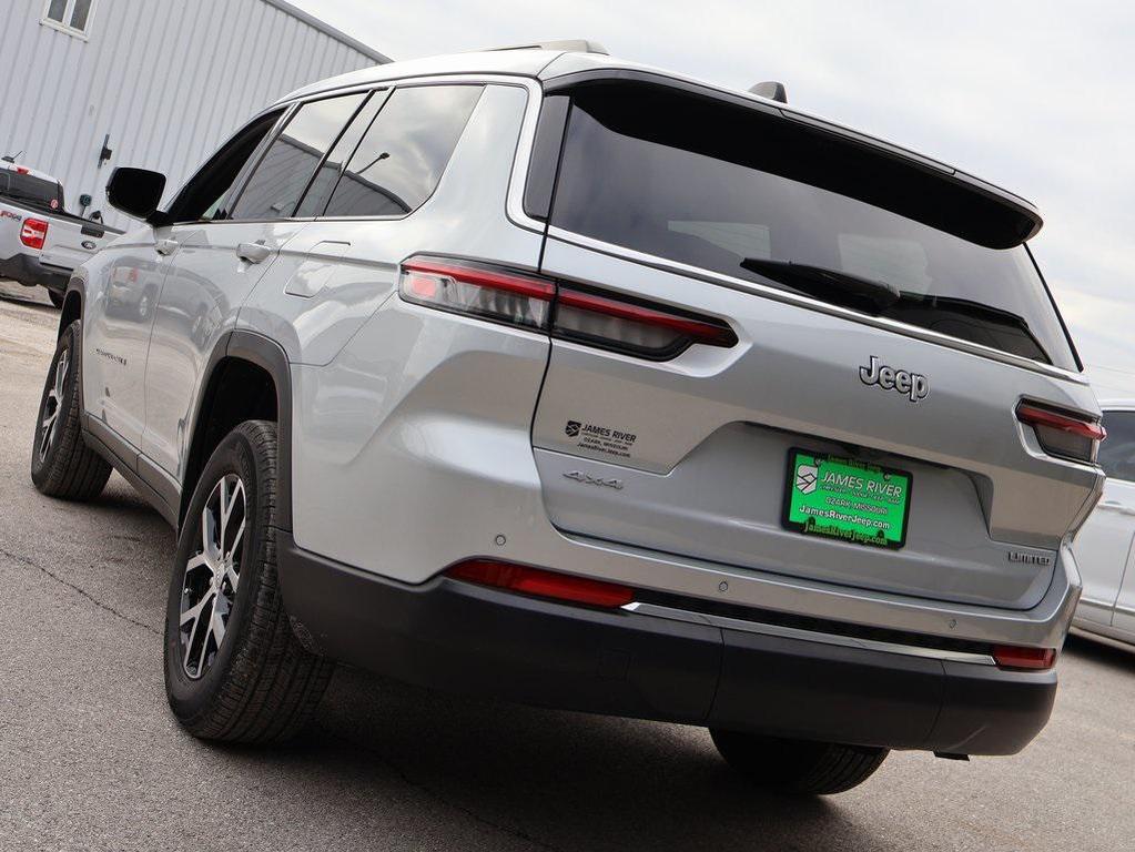 used 2025 Jeep Grand Cherokee L car, priced at $40,580