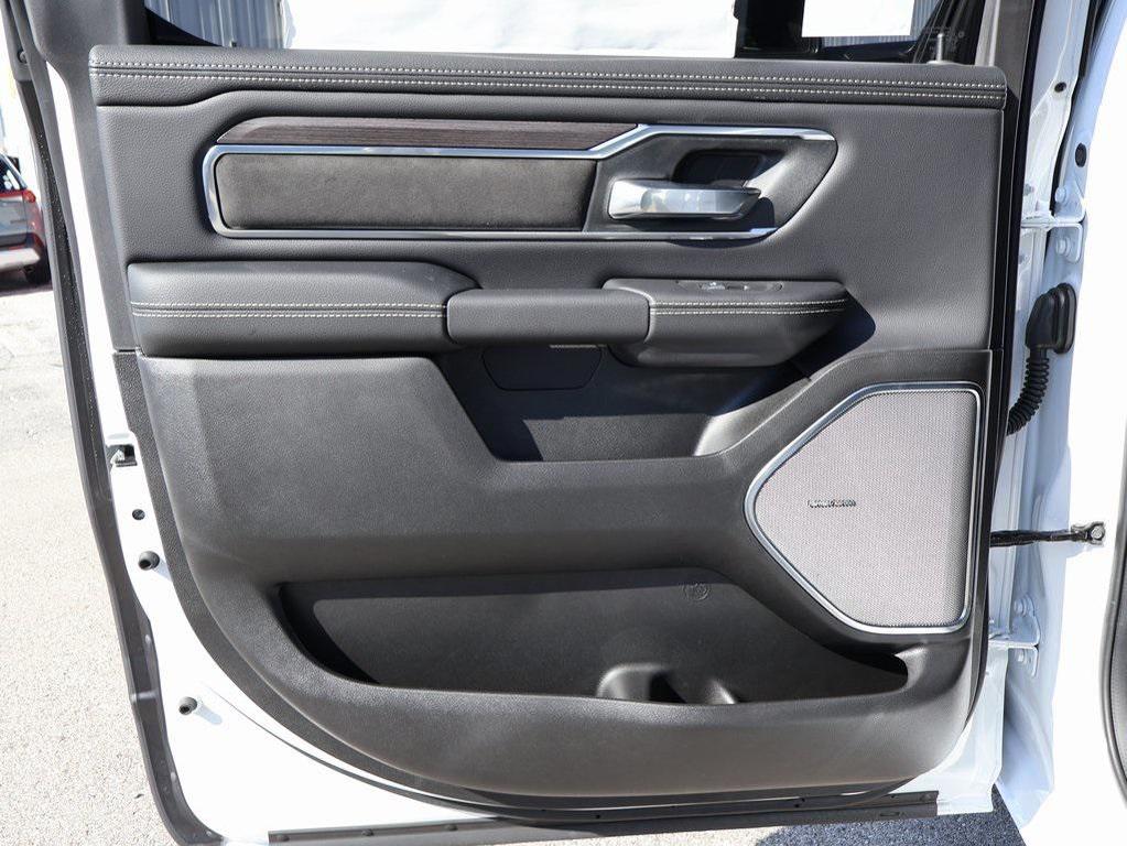 new 2025 Ram 1500 car, priced at $56,607