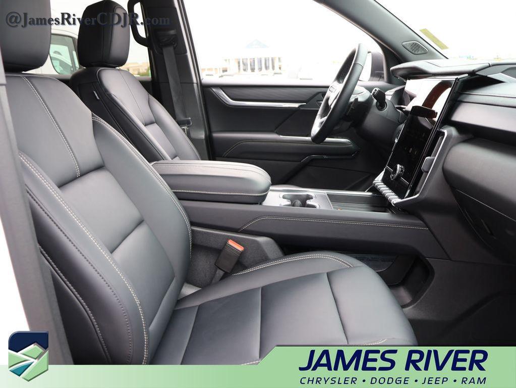 used 2026 GMC Acadia car, priced at $43,812
