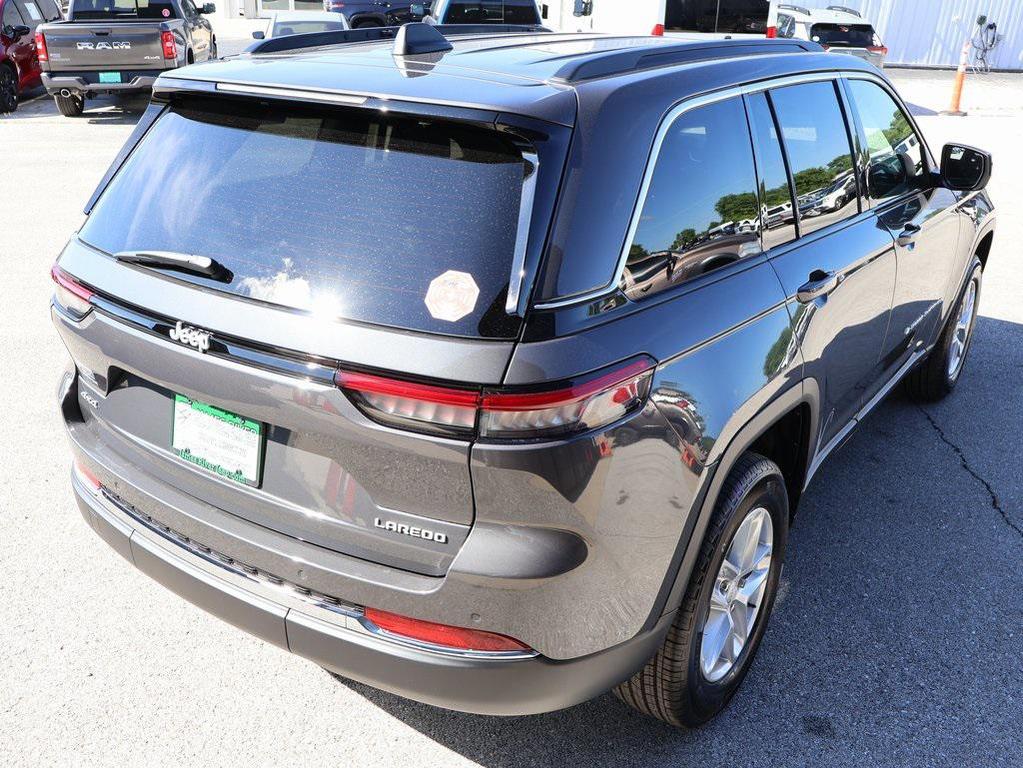 new 2025 Jeep Grand Cherokee car, priced at $33,011