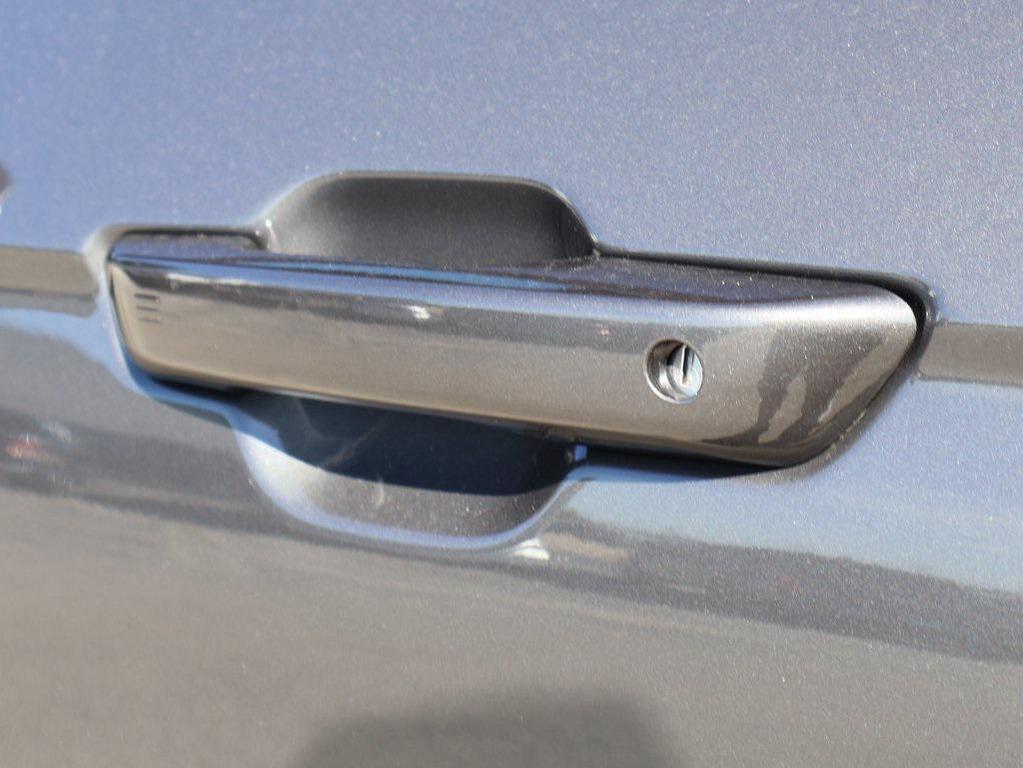 new 2025 Jeep Grand Cherokee car, priced at $33,011