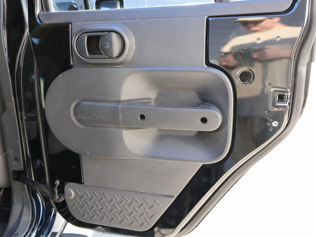 used 2009 Jeep Wrangler Unlimited car, priced at $7,200