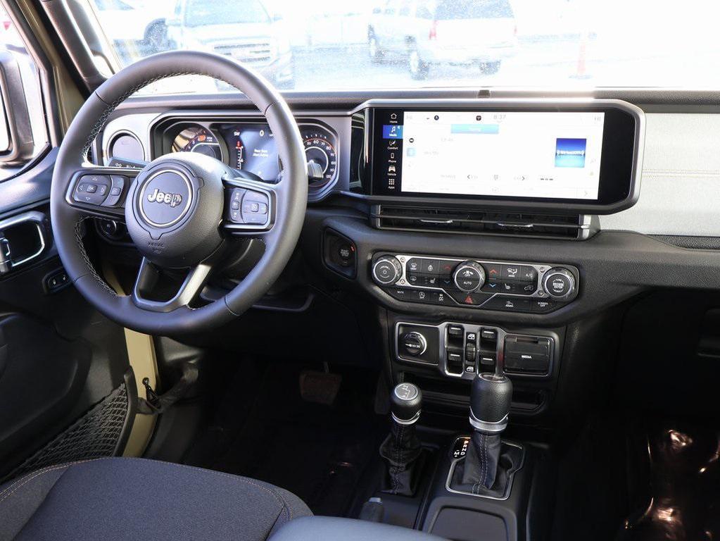 new 2026 Jeep Wrangler car, priced at $48,471