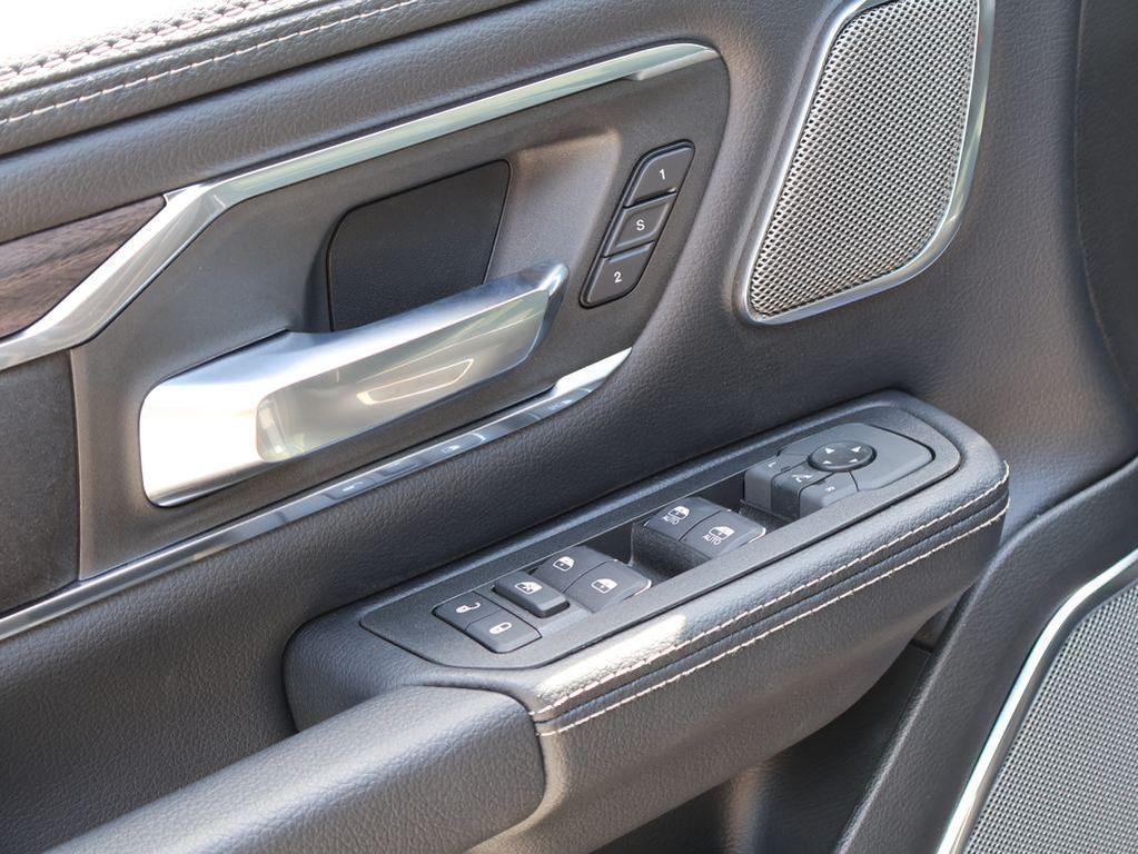 new 2026 Ram 1500 car, priced at $61,981