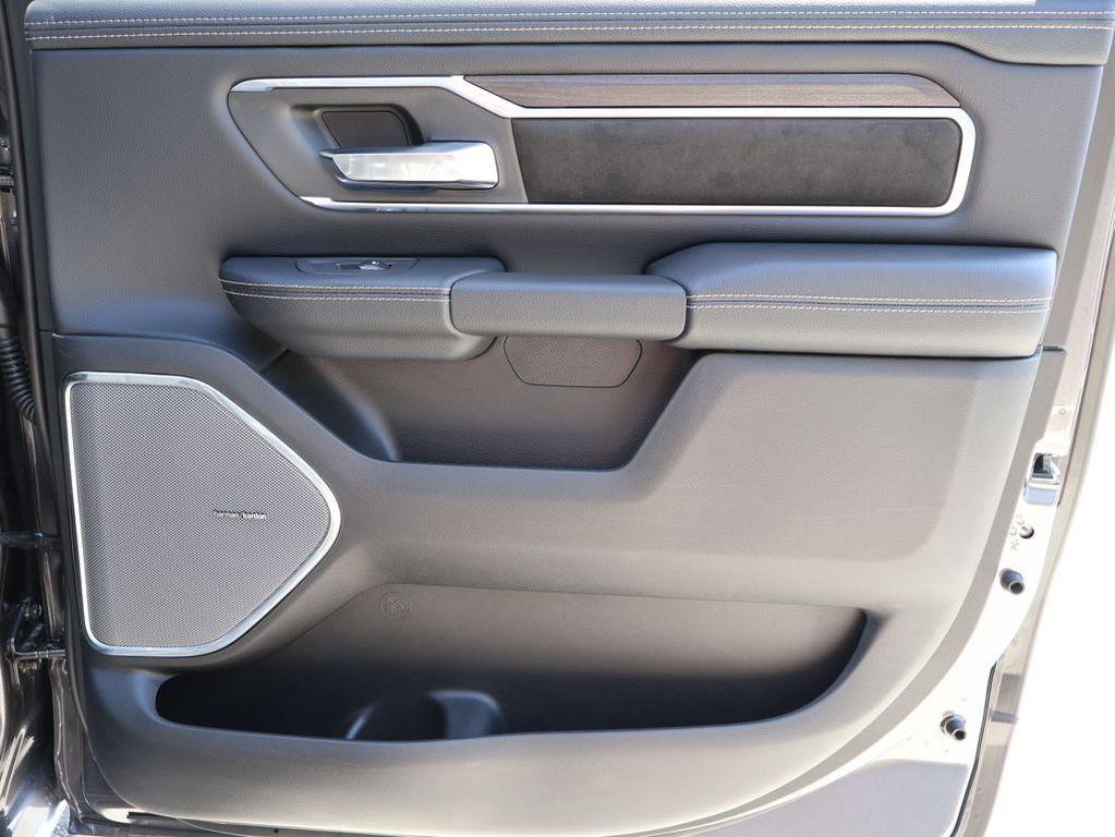 new 2026 Ram 1500 car, priced at $61,981
