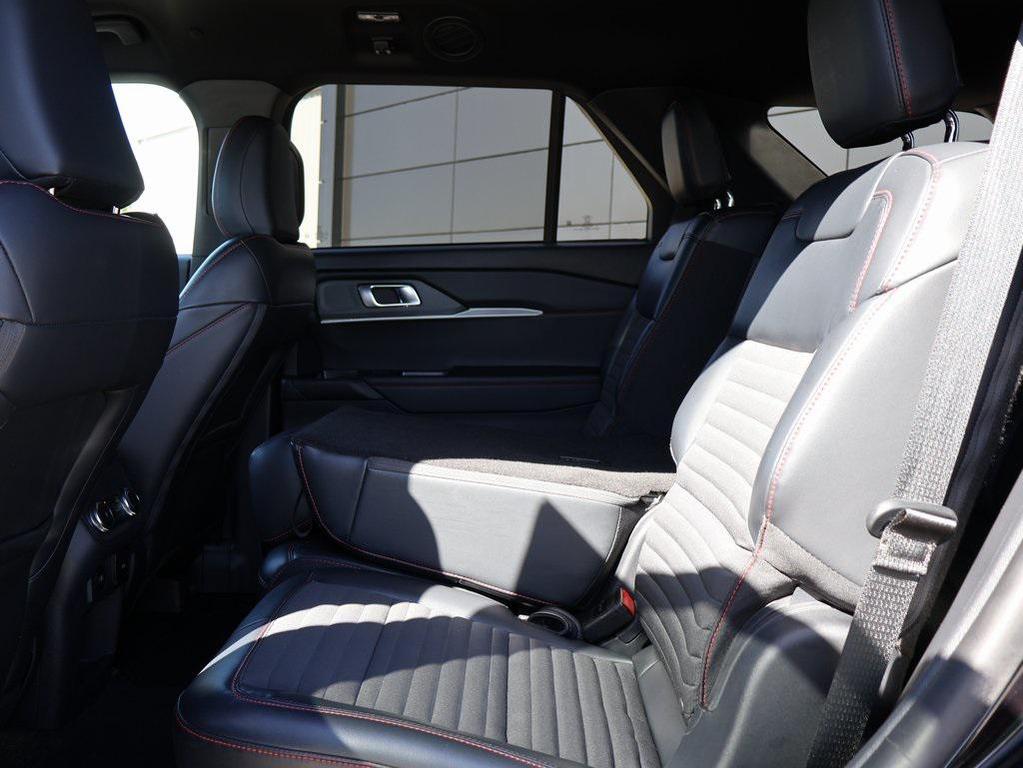 used 2025 Ford Explorer car, priced at $37,399