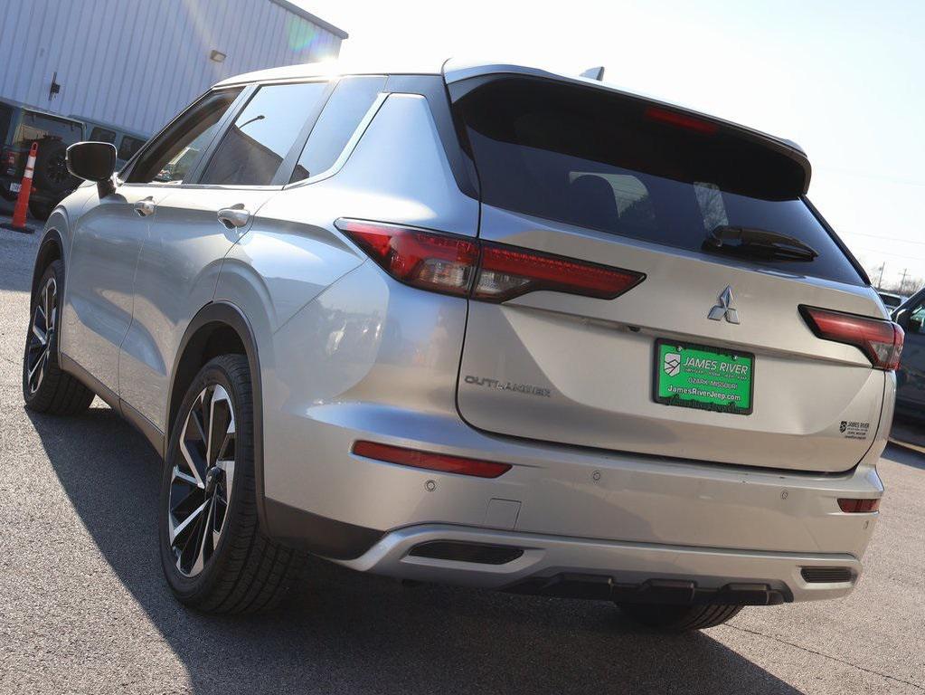 used 2024 Mitsubishi Outlander car, priced at $23,449