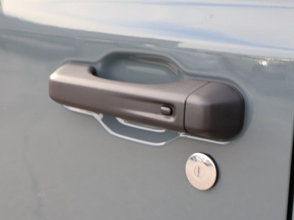 new 2026 Jeep Wrangler car, priced at $45,031