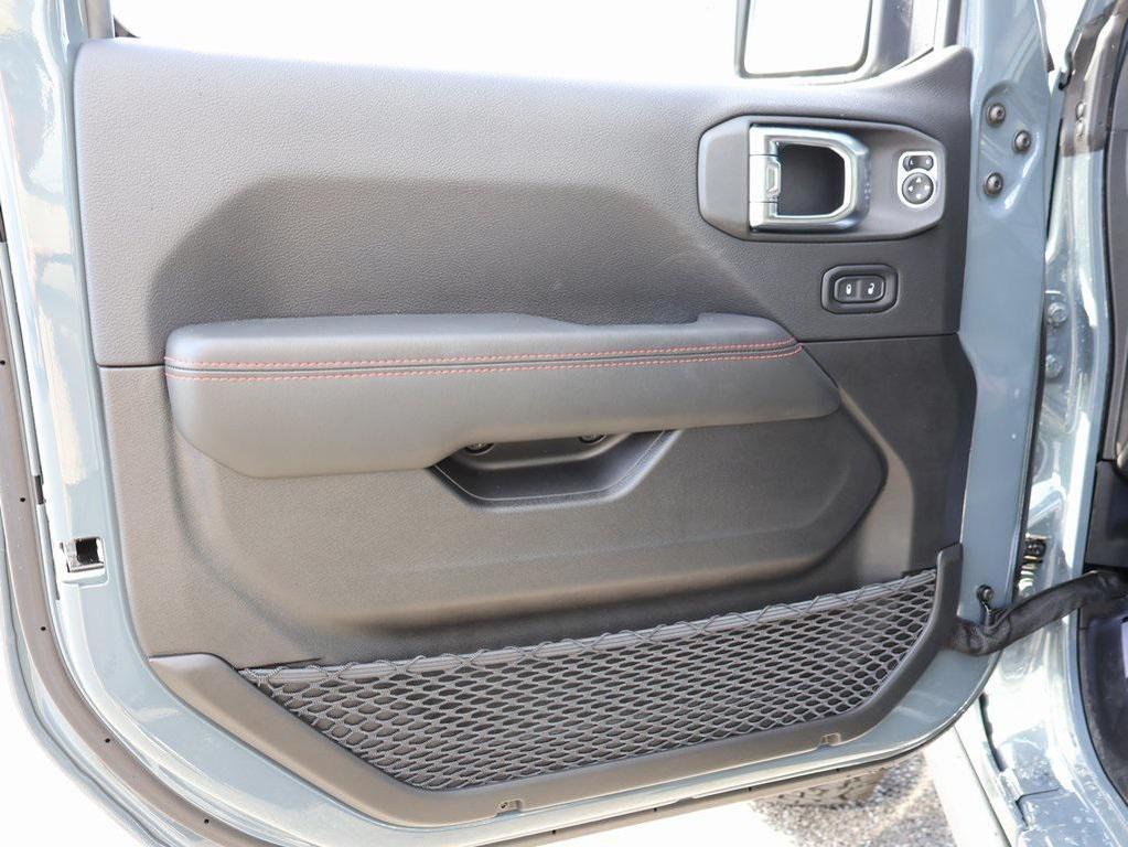 new 2026 Jeep Wrangler car, priced at $58,177