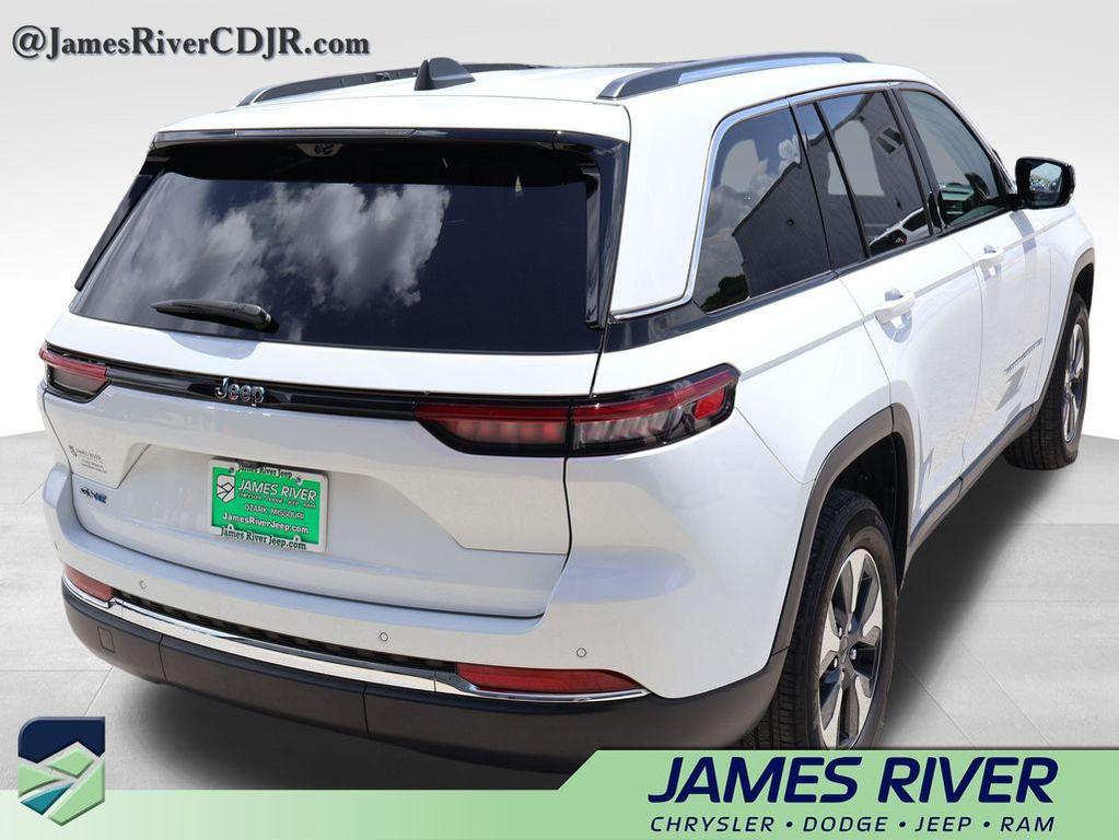 used 2022 Jeep Grand Cherokee 4xe car, priced at $28,352