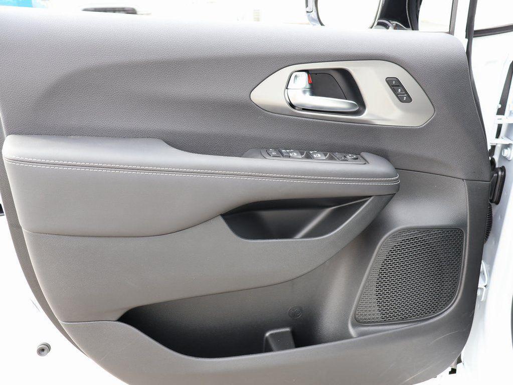 new 2026 Chrysler Pacifica car, priced at $40,830