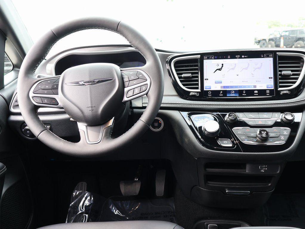 new 2026 Chrysler Pacifica car, priced at $40,830