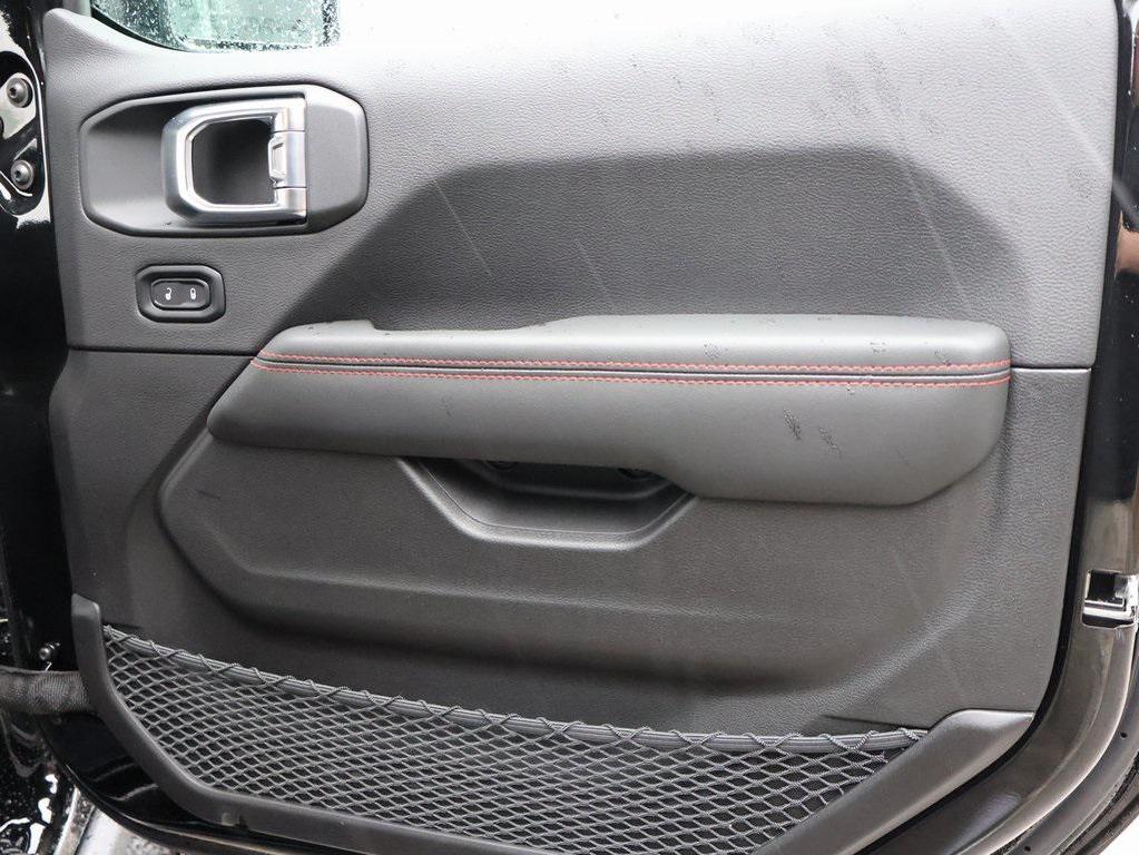 new 2026 Jeep Gladiator car, priced at $63,180