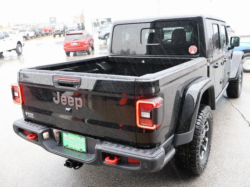 new 2026 Jeep Gladiator car, priced at $63,180