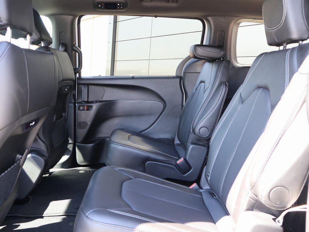 new 2026 Chrysler Pacifica car, priced at $38,920