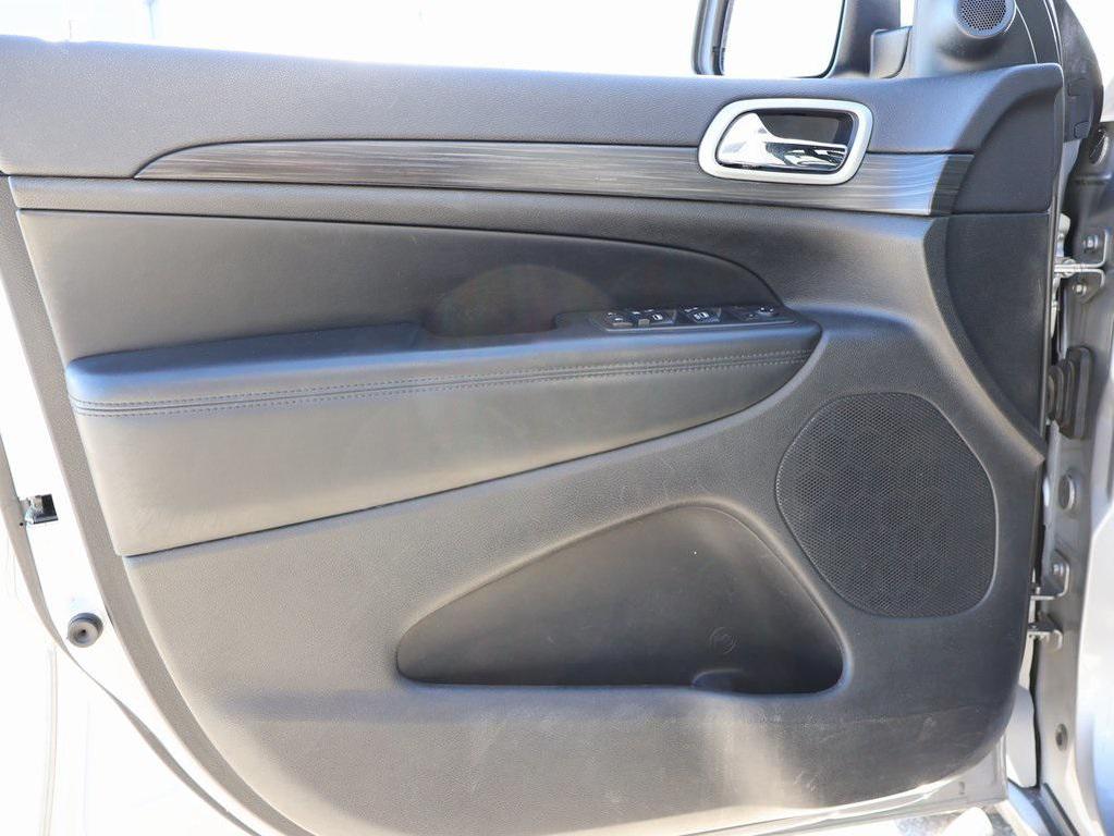 used 2019 Jeep Grand Cherokee car, priced at $16,999