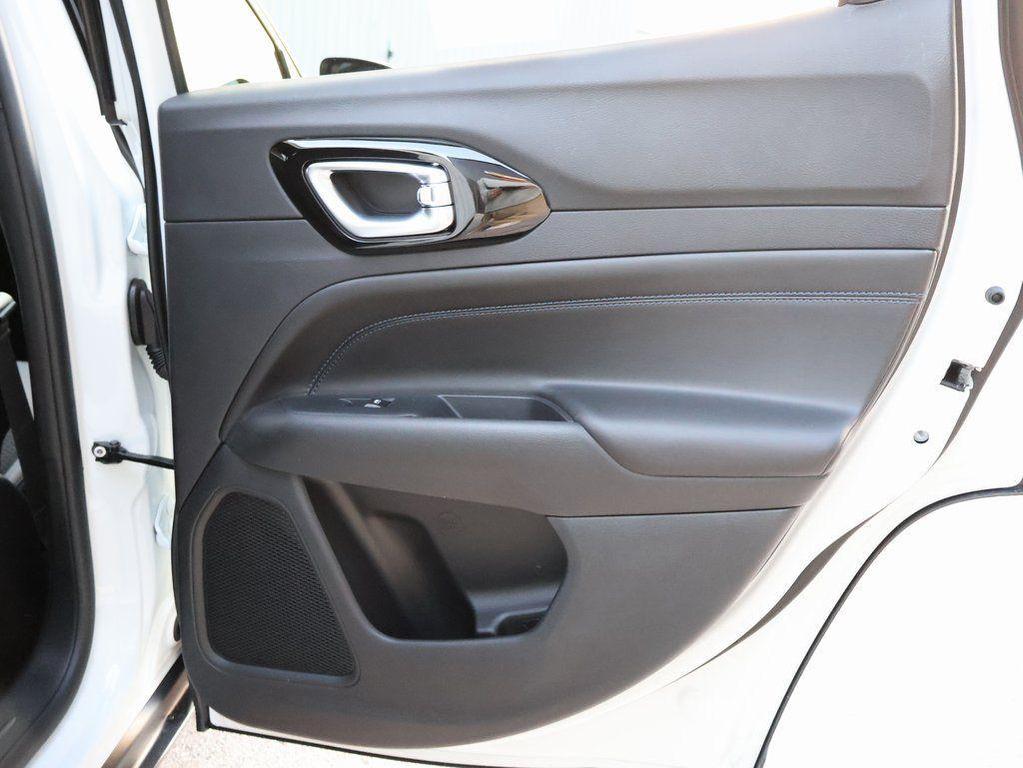 new 2026 Jeep Compass car, priced at $26,985