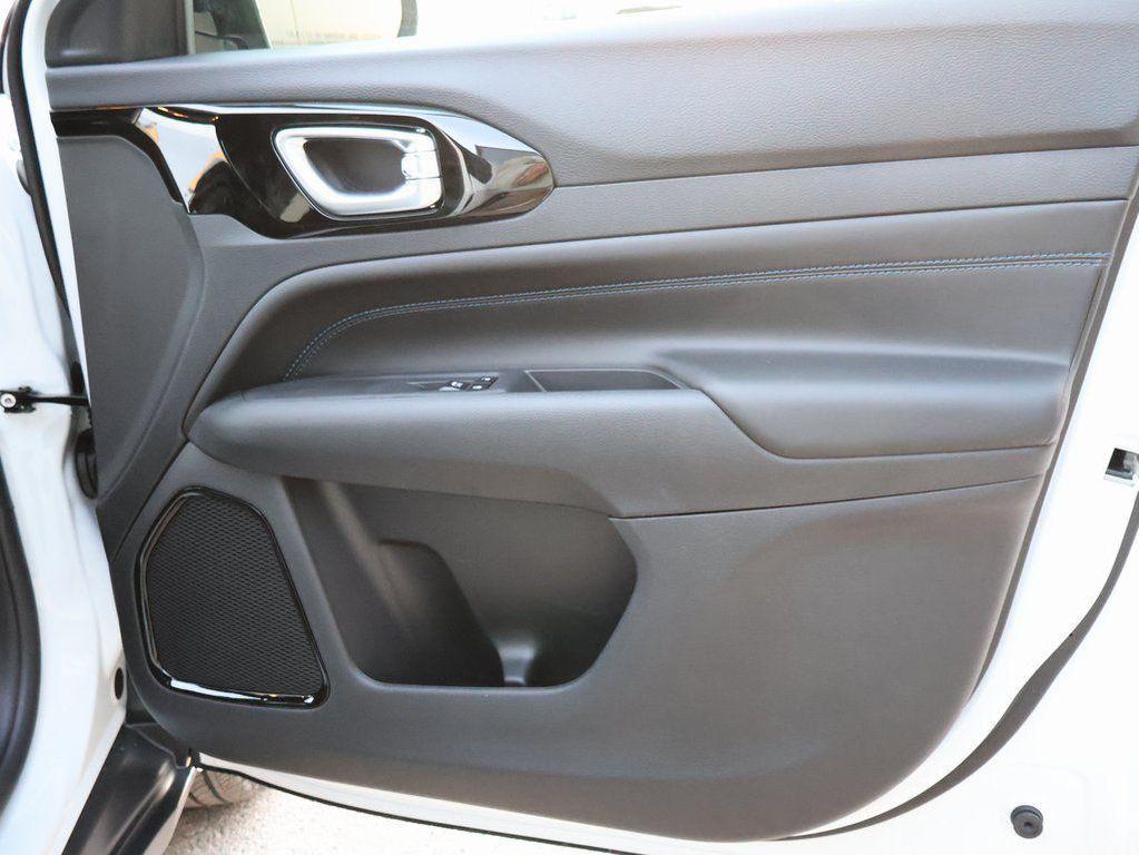 new 2026 Jeep Compass car, priced at $26,985