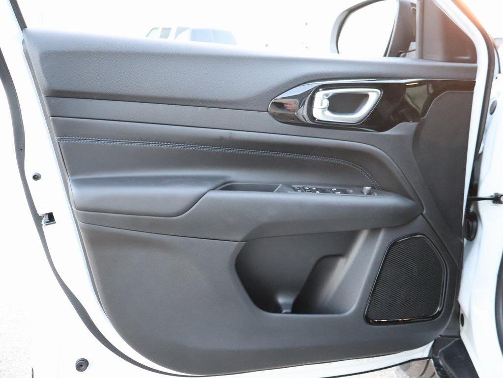 new 2026 Jeep Compass car, priced at $28,640