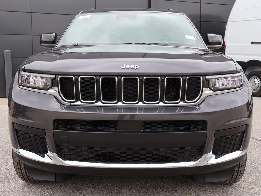 new 2026 Jeep Grand Cherokee L car, priced at $40,124