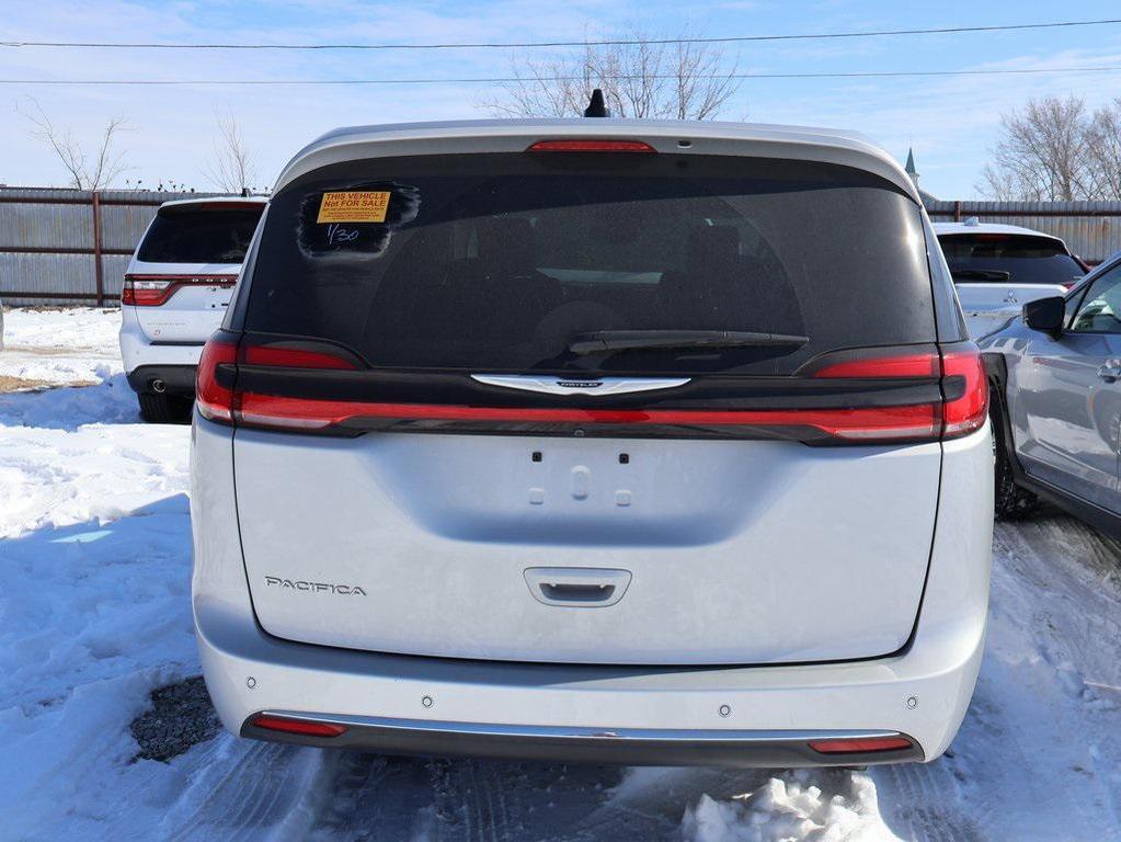 used 2024 Chrysler Pacifica car, priced at $32,000
