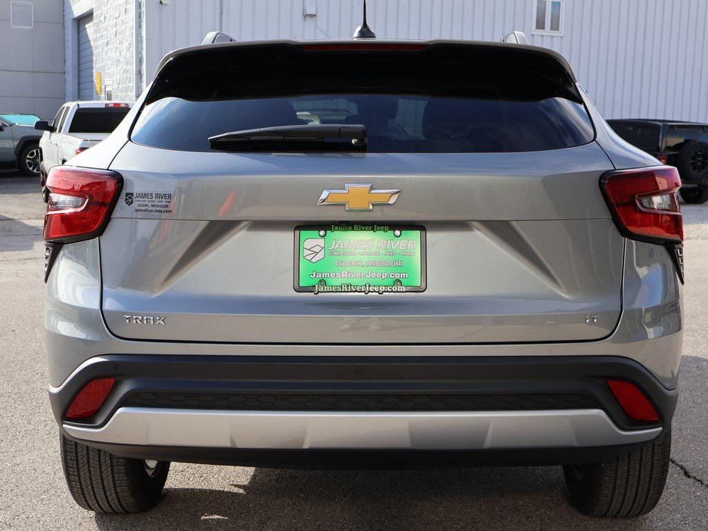used 2024 Chevrolet Trax car, priced at $20,479