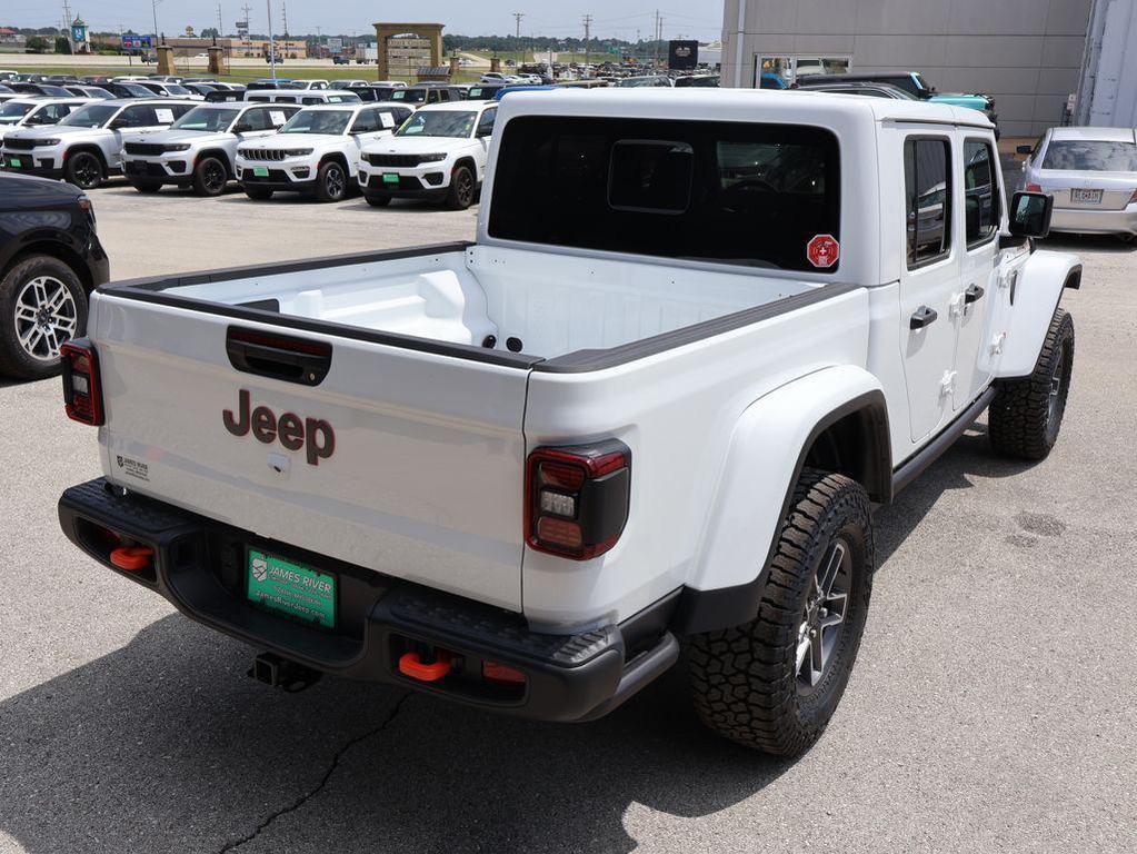 new 2026 Jeep Gladiator car, priced at $50,610