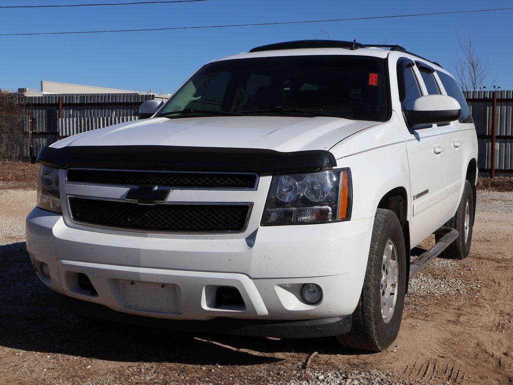 used 2009 Chevrolet Suburban car, priced at $10,500