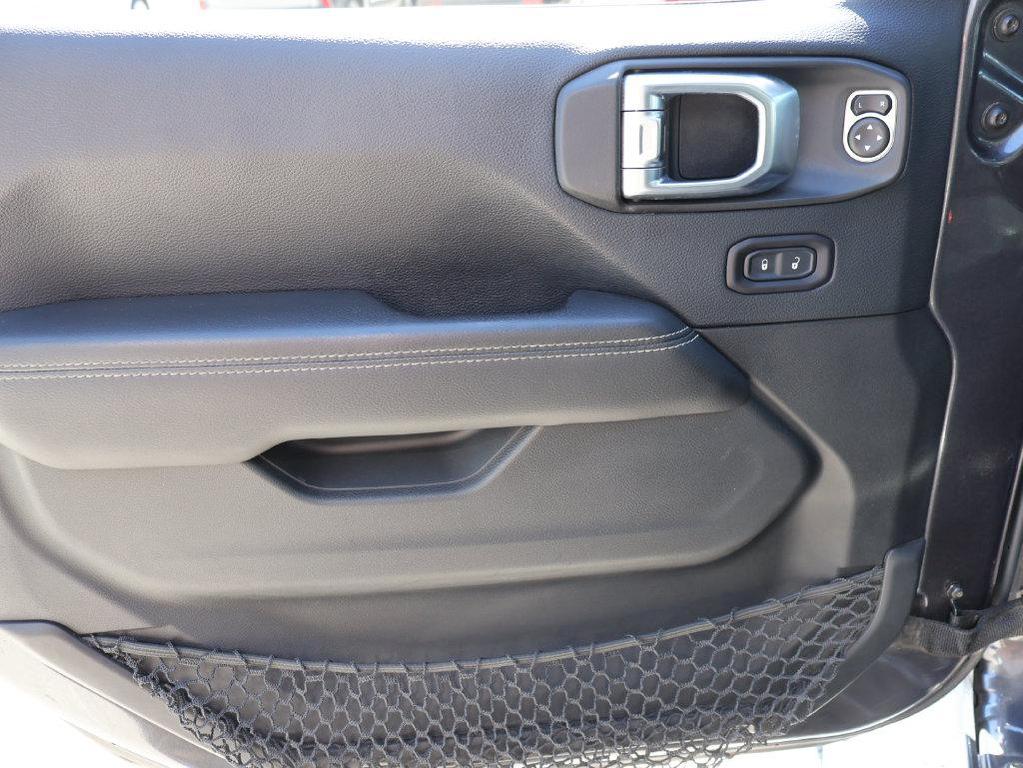 used 2018 Jeep Wrangler Unlimited car, priced at $20,154