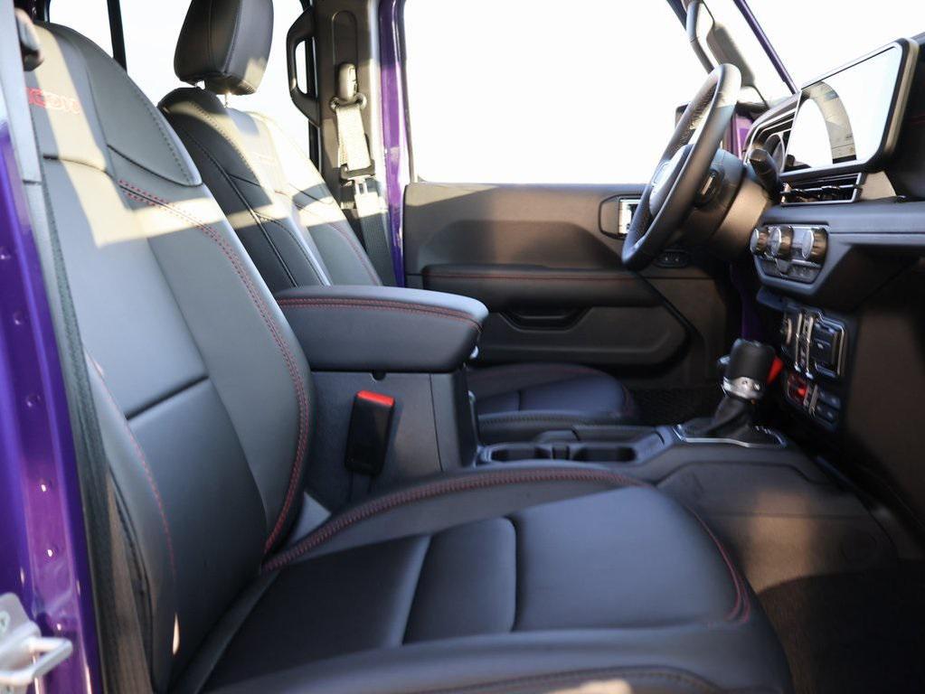 new 2026 Jeep Wrangler car, priced at $66,625