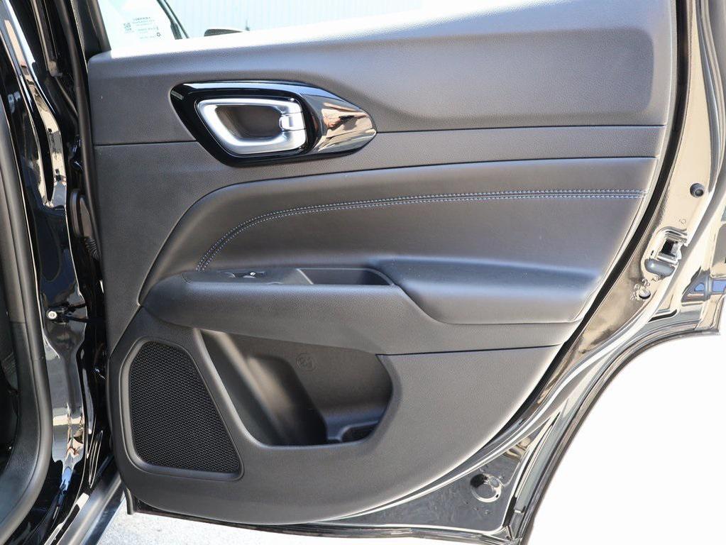 new 2026 Jeep Compass car, priced at $30,126