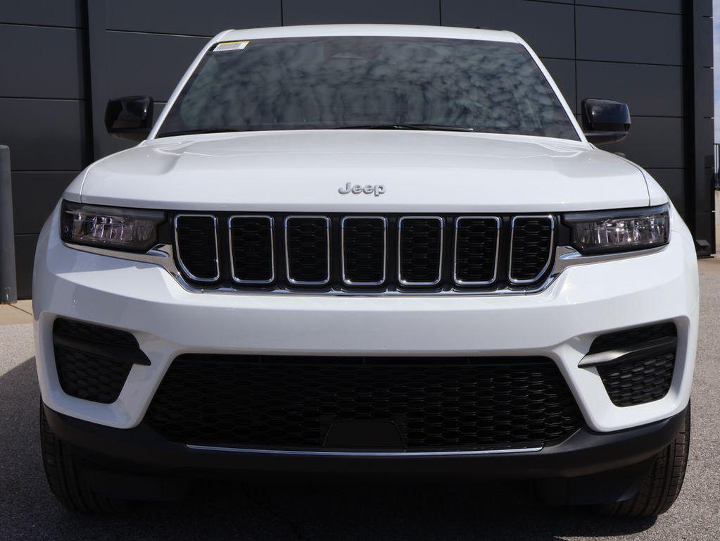 new 2026 Jeep Grand Cherokee car, priced at $37,485