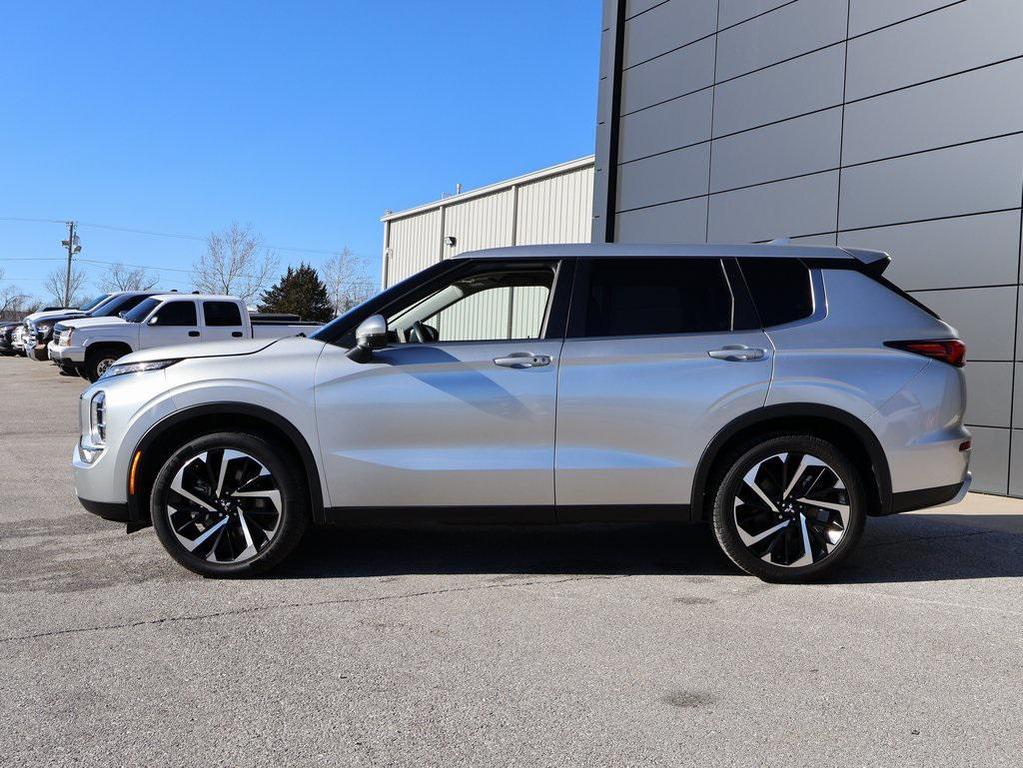 used 2022 Mitsubishi Outlander car, priced at $20,799