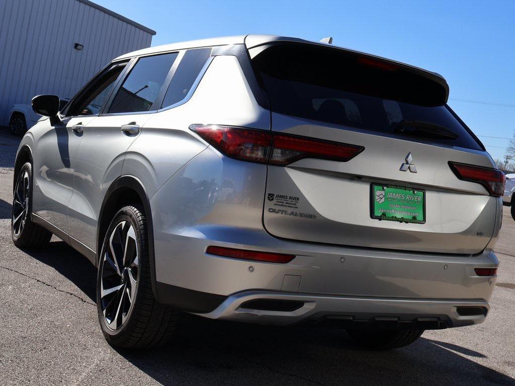 used 2022 Mitsubishi Outlander car, priced at $20,799