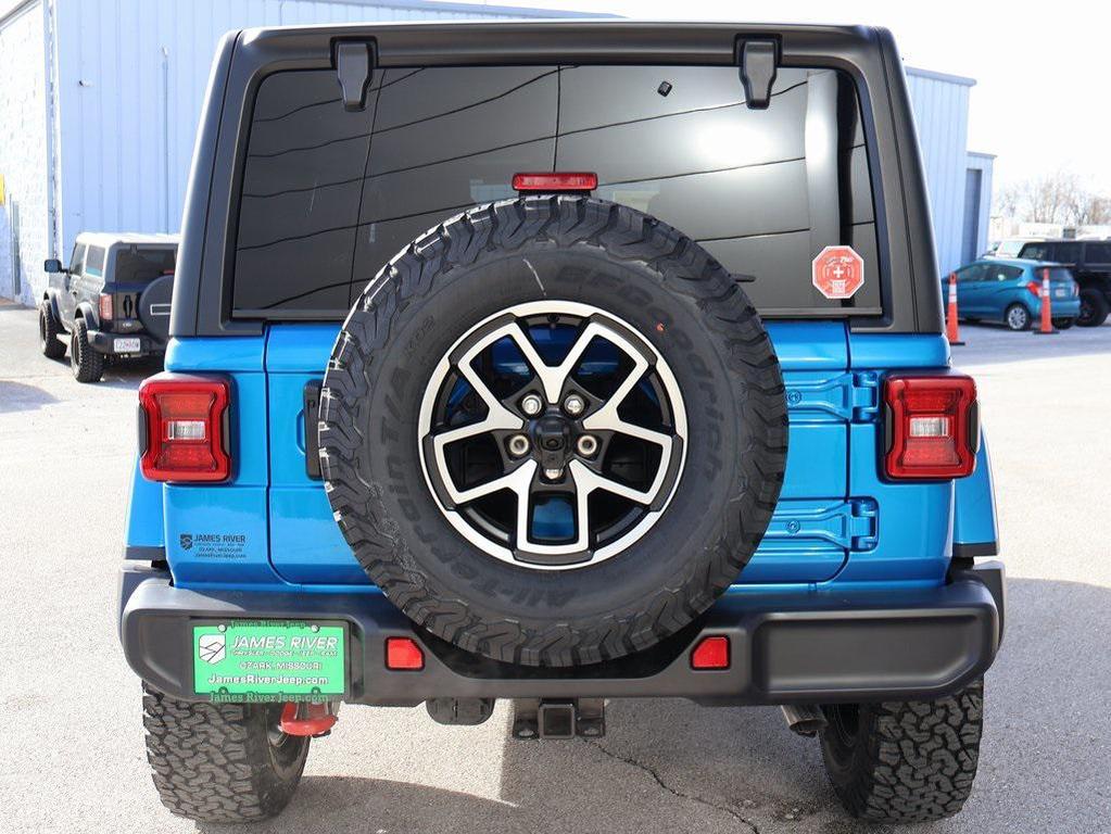 new 2026 Jeep Wrangler car, priced at $58,378