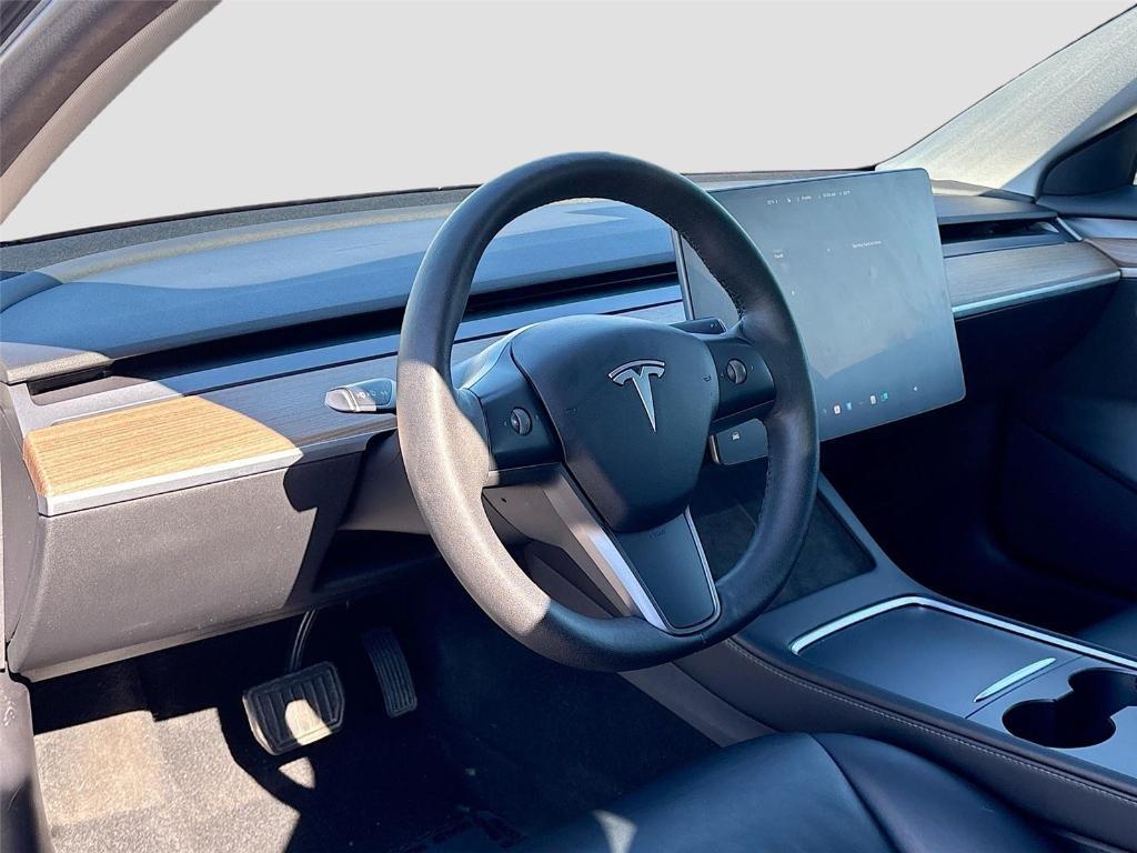 used 2022 Tesla Model 3 car, priced at $19,997