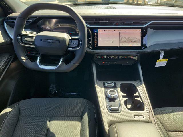 new 2026 Jeep Cherokee car, priced at $38,100