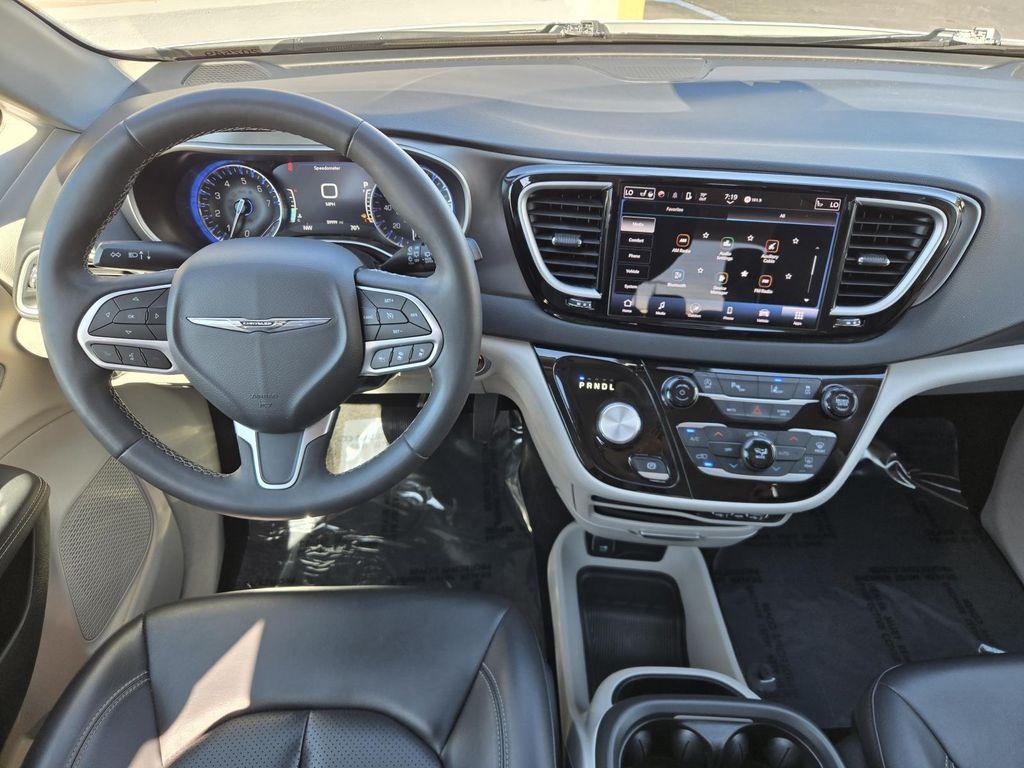 used 2023 Chrysler Pacifica car, priced at $21,083