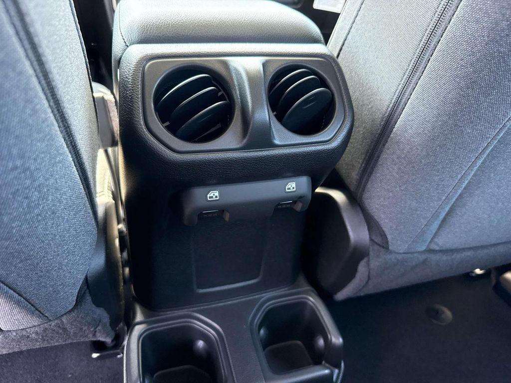 new 2026 Jeep Gladiator car, priced at $42,020