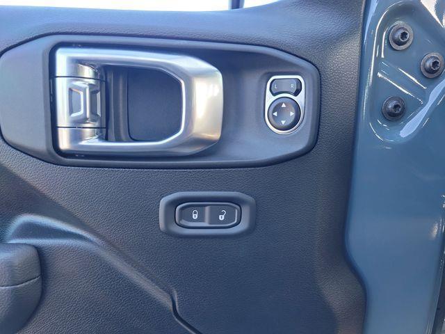 new 2026 Jeep Wrangler car, priced at $45,696
