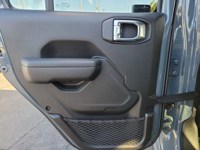 new 2026 Jeep Wrangler car, priced at $45,696