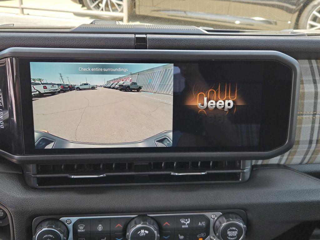 new 2026 Jeep Gladiator car, priced at $41,834