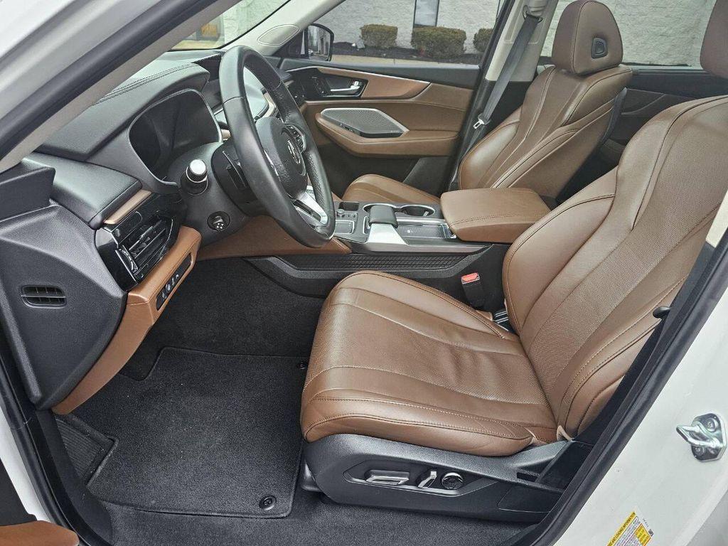 used 2024 Acura MDX car, priced at $35,495