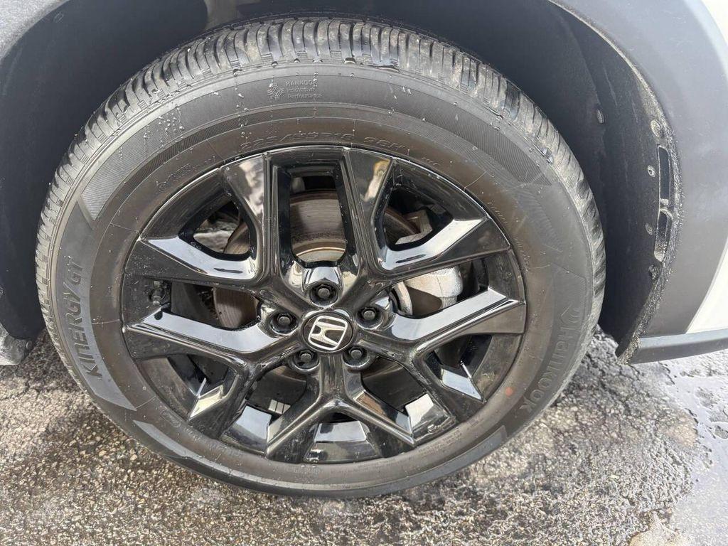used 2025 Honda HR-V car, priced at $22,495