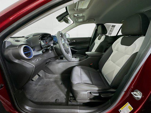 used 2025 Chevrolet Trax car, priced at $18,487