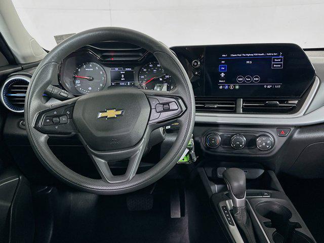 used 2025 Chevrolet Trax car, priced at $18,487