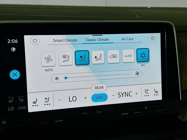 used 2024 Volkswagen Atlas car, priced at $26,996