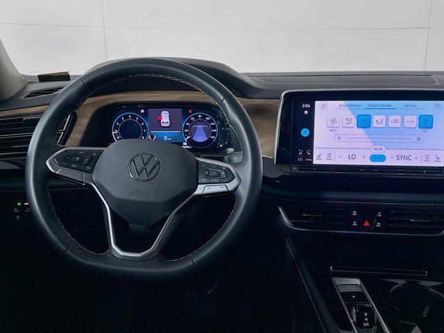 used 2024 Volkswagen Atlas car, priced at $26,996