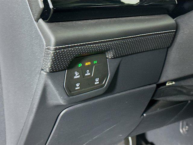 used 2024 Volkswagen Atlas car, priced at $26,996